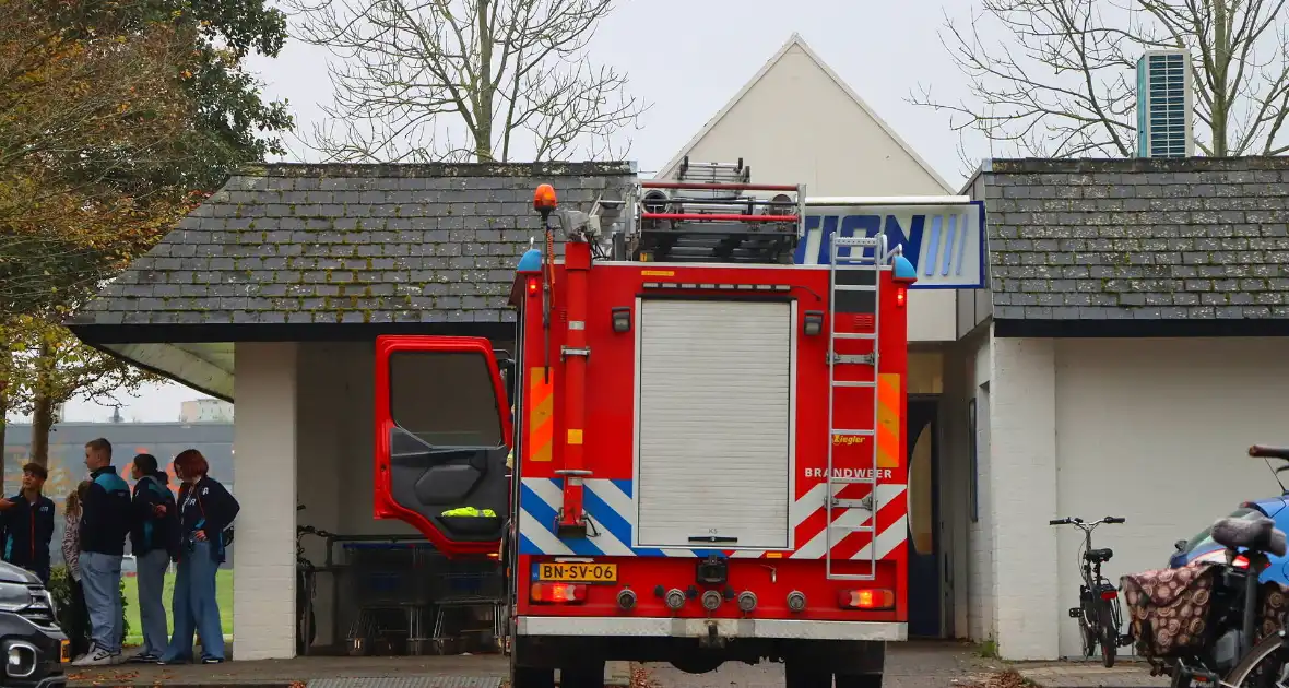 Winkel ontruimd na melding van gaslucht - Foto 2