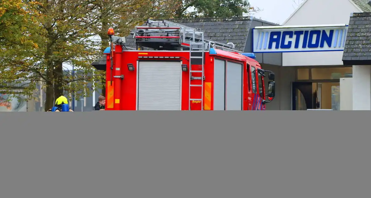 Winkel ontruimd na melding van gaslucht - Foto 7