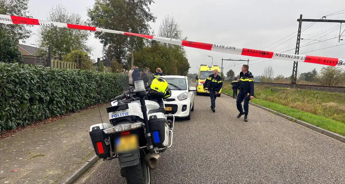 Jong persoon gewond bij aanrijding, traumateam ingezet