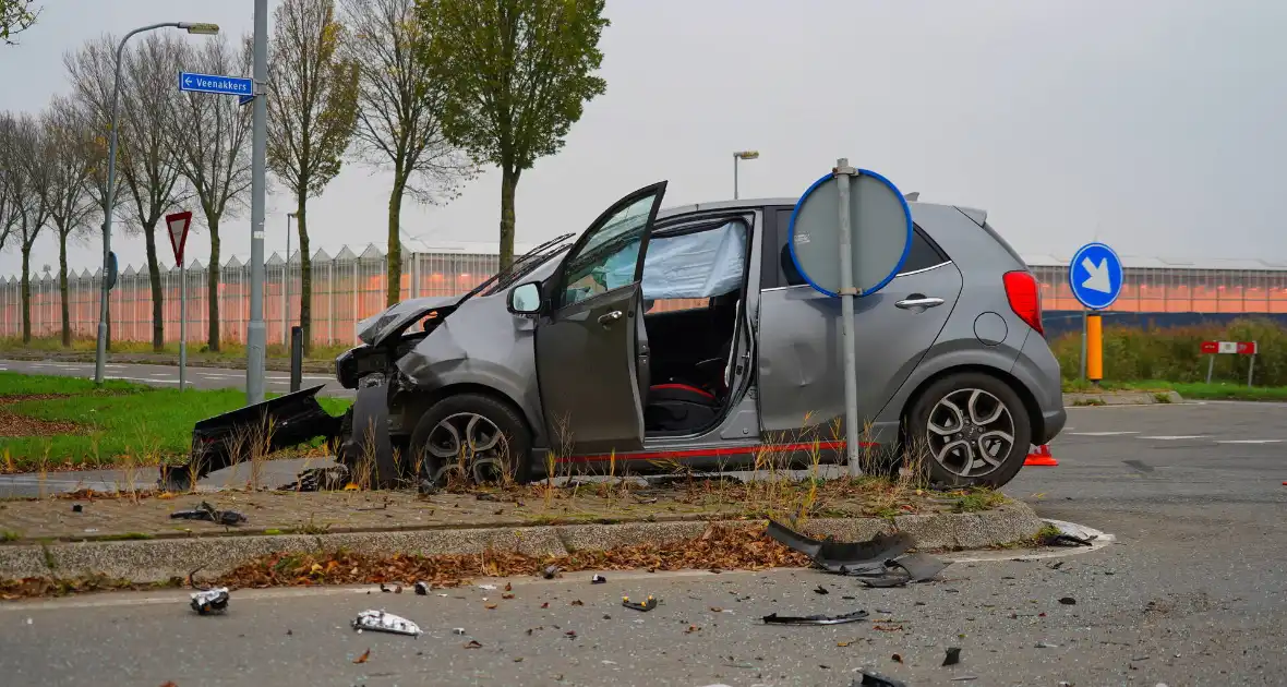 Ravage en drie gewonden bij aanrijding op beruchte kruising - Foto 3