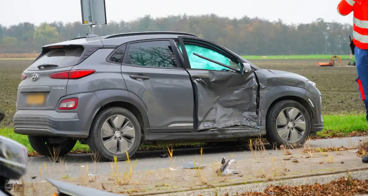 Ravage en drie gewonden bij aanrijding op beruchte kruising - Foto 5