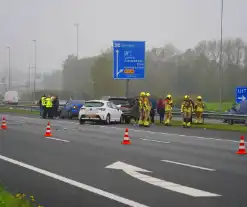 Veel schade na kettingbotsing op snelweg