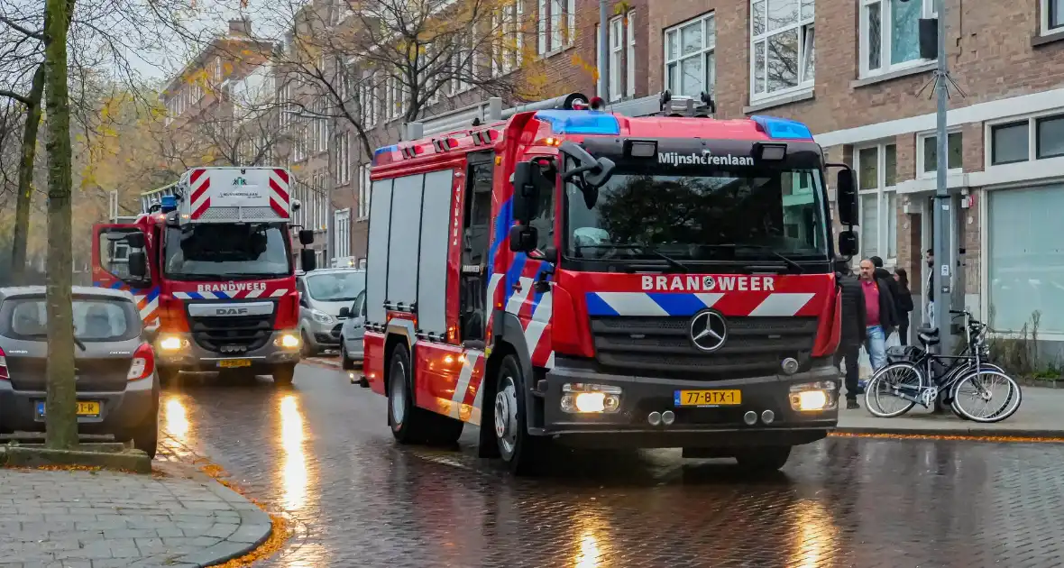 Veel zwarte rook in woning, kind nagekeken - Foto 7