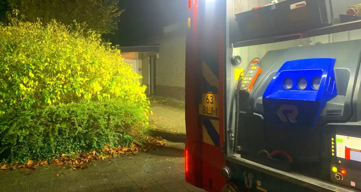 Brandweer gealarmeerd voor brand in magnetron - Foto 3