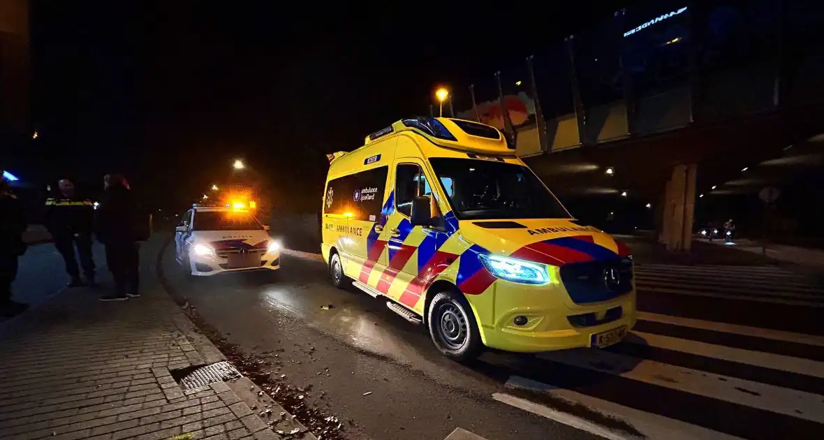 Vrouw gewond na val van fiets - Foto 1