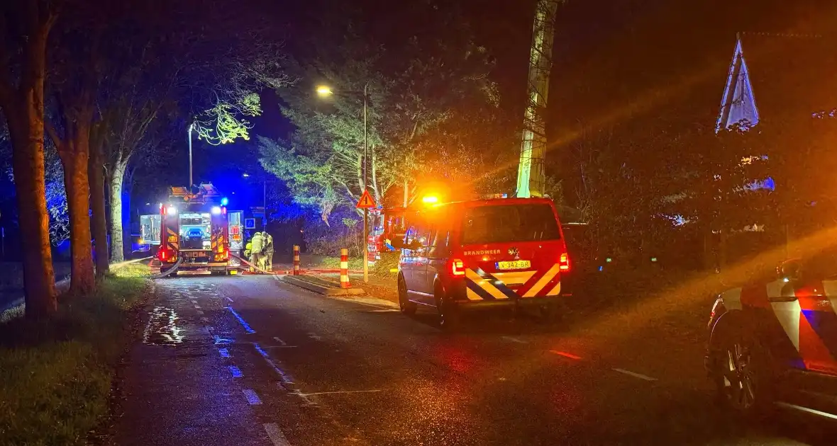 Brandweer zet drone in bij woningbrand - Foto 1