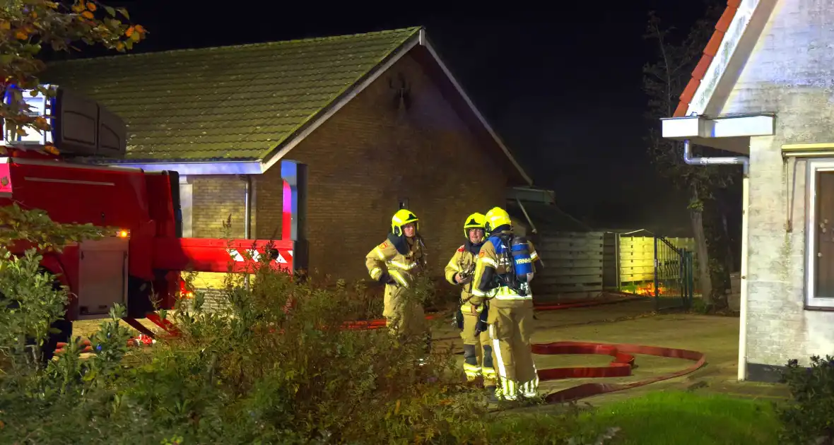 Brandweer zet drone in bij woningbrand - Foto 3