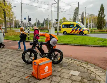 Bezorger op fatbike aangereden door automobilist