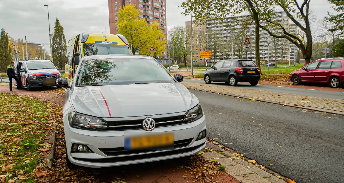 Bezorger op fatbike aangereden door automobilist - Foto 2