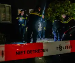 Veel schade aan voordeur door explosie