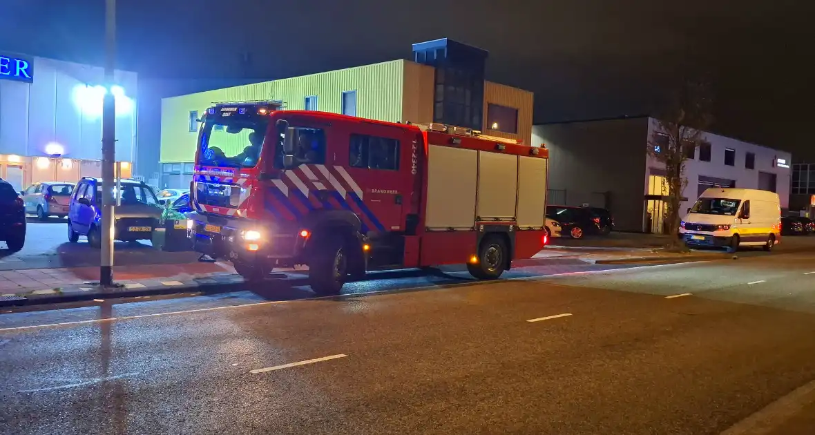 Brandweer onderzoekt gaslucht bij partycentrum