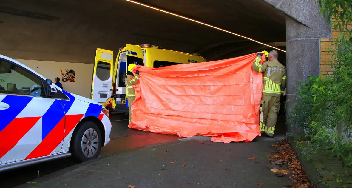 Fietser aangereden door veegwagen - Foto 5