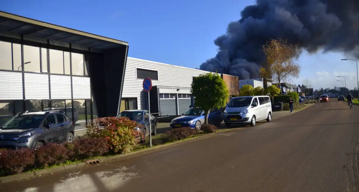 Hulpdiensten groots ingezet voor brand