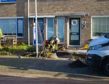 Gasleiding geraakt tijdens werkzaamheden in tuin