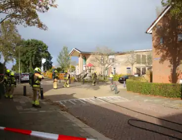 Gasleiding beschadigd na botsing met paaltje