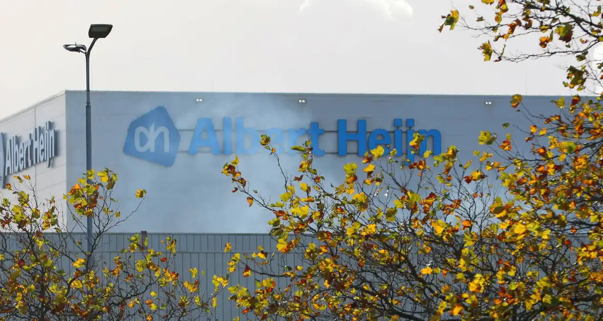 Grote brand in distributiecentrum van Albert Heijn - Foto 12