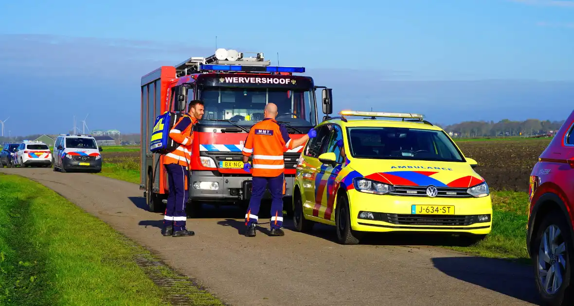 Persoon zwaargewond na brand in personenauto - Foto 4