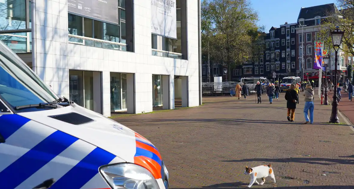 Tien activisten aangehouden bij protest - Foto 3