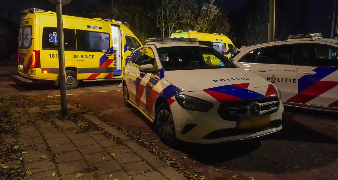 Meerdere gewonden nadat voertuig op boom klapt - Foto 2