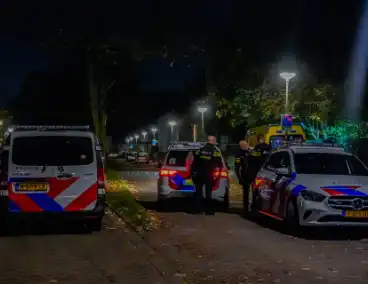 Man gewond bij steekincident, politie houdt twee verdachten aan