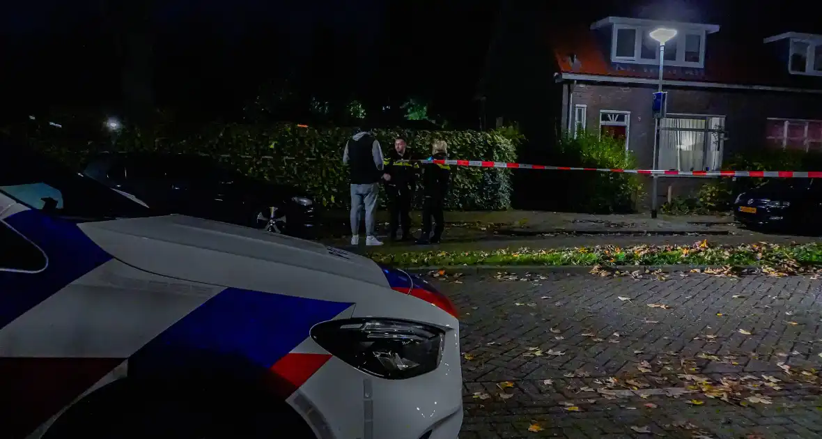 Man gewond bij steekincident, politie houdt twee verdachten aan - Foto 4