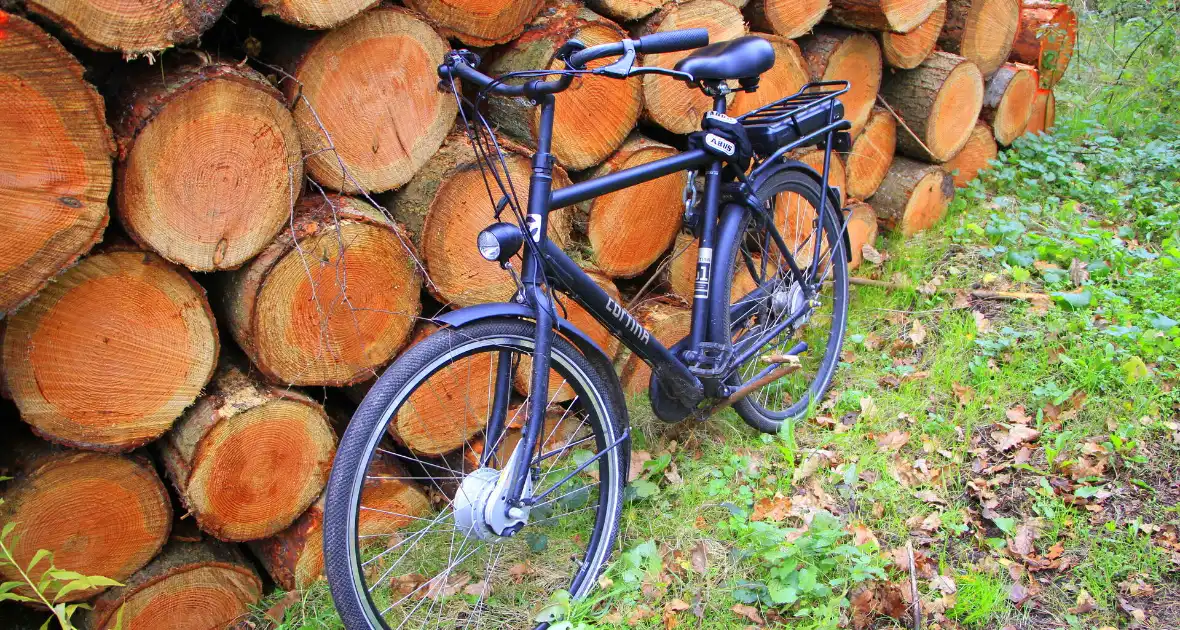 Fietser loopt hoofdwond op bij val - Foto 2