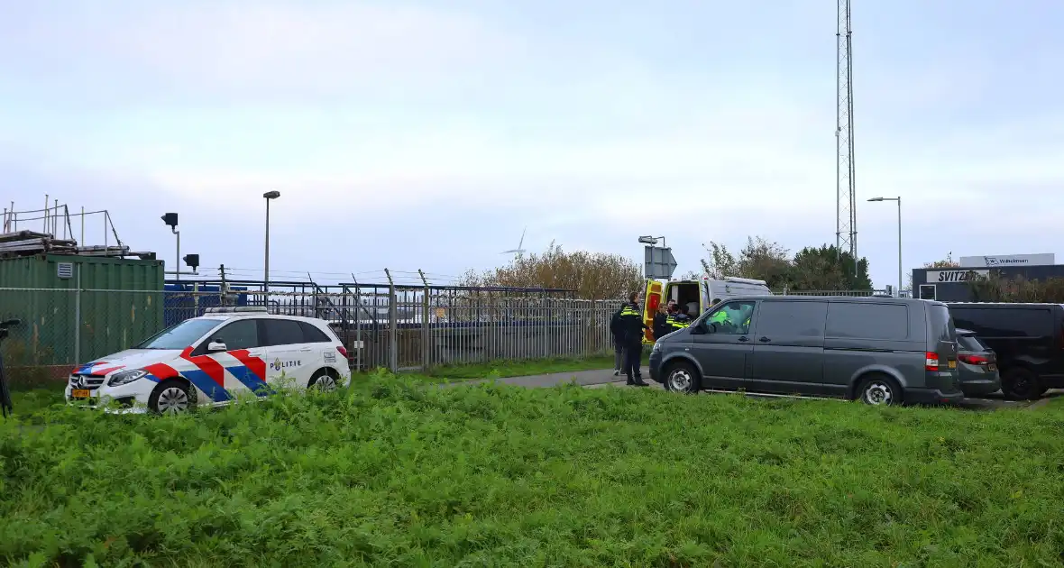 Mogelijk explosief in boegschroef van vrachtschip - Foto 4