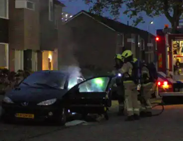 Brandweer heeft moeite om brand te blussen