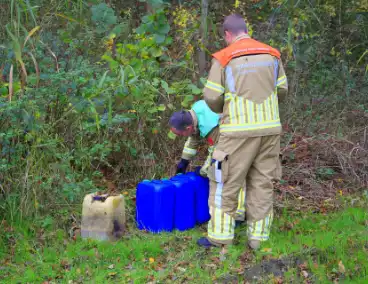 Vier vaten met chemisch afval aangetroffen