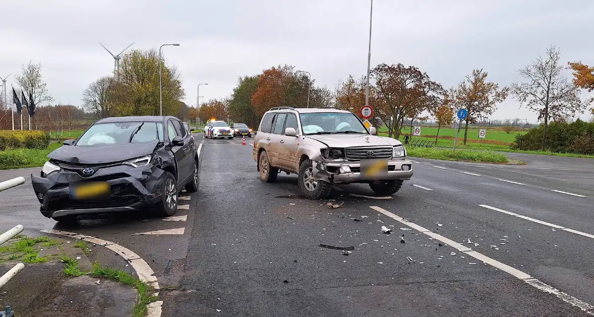 Verkeer loopt vertraging op na aanrijding