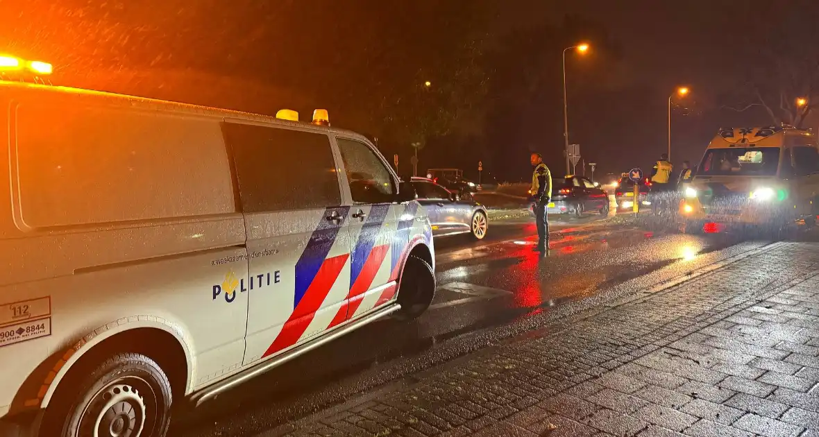 Barst in autoruit na botsing met fietser - Foto 3