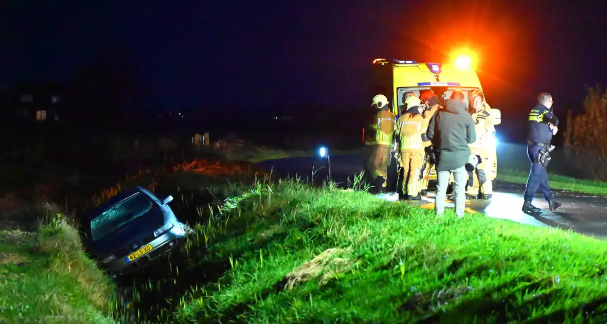 Bestuurder en bijrijder spoorloos na ongeval - Foto 1