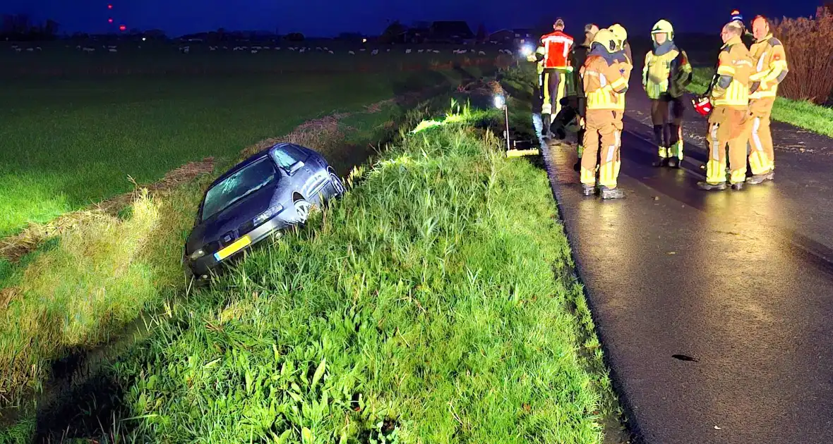 Bestuurder en bijrijder spoorloos na ongeval - Foto 9