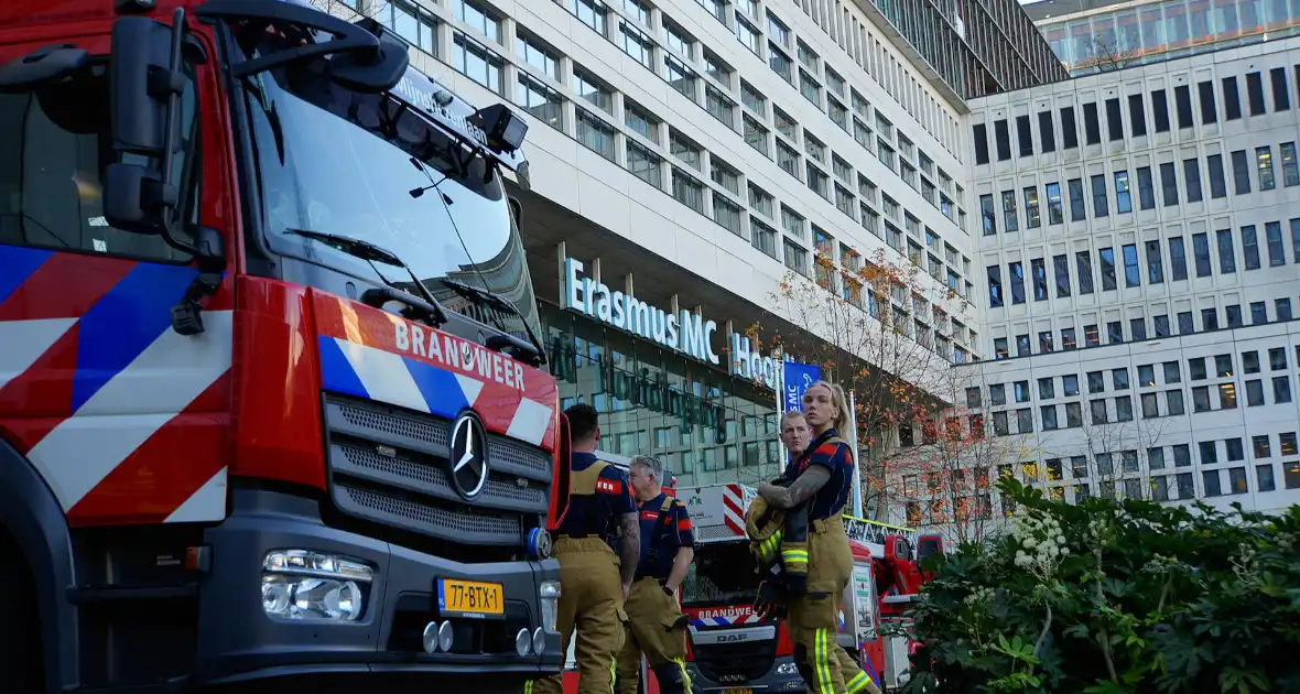 Brandlucht in ziekenhuis door kortsluiting - Foto 3