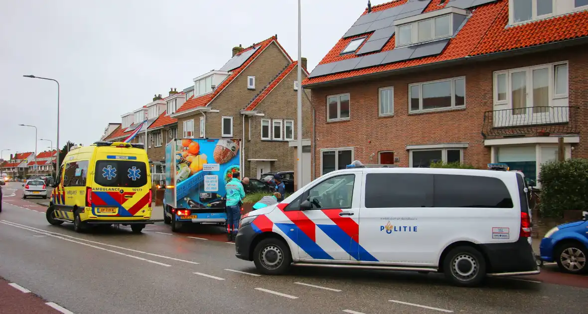 Fietser geschept door supermarkt bezorger - Foto 4