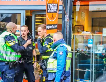 Gewapende overval op Used Products, verdachten gevlucht