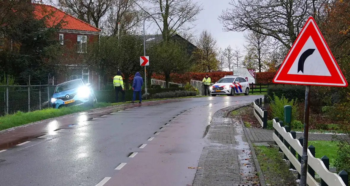 Auto ramt hekwerk kapot - Foto 2