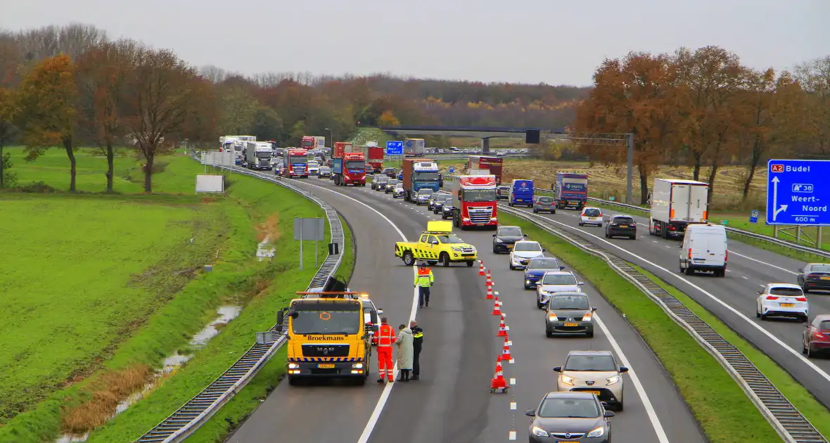 Rijstrook afgesloten door ongeval