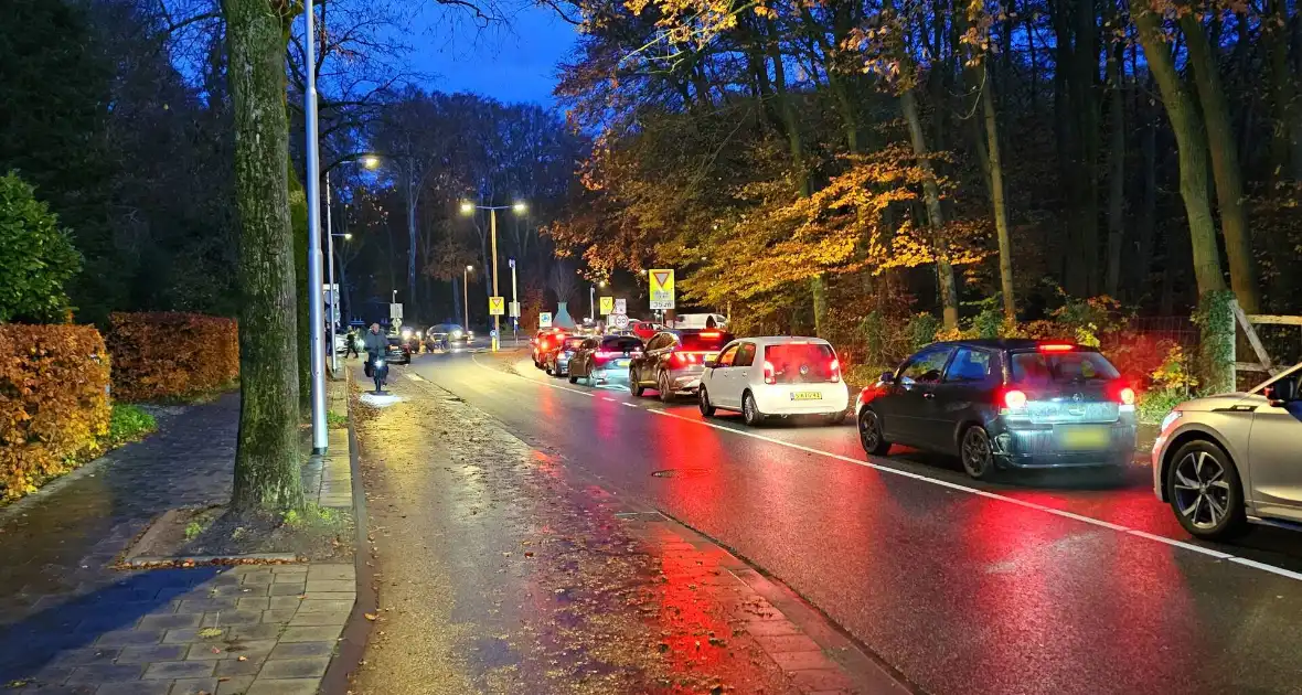 Weer aanrijding op horror-rotonde - Foto 3