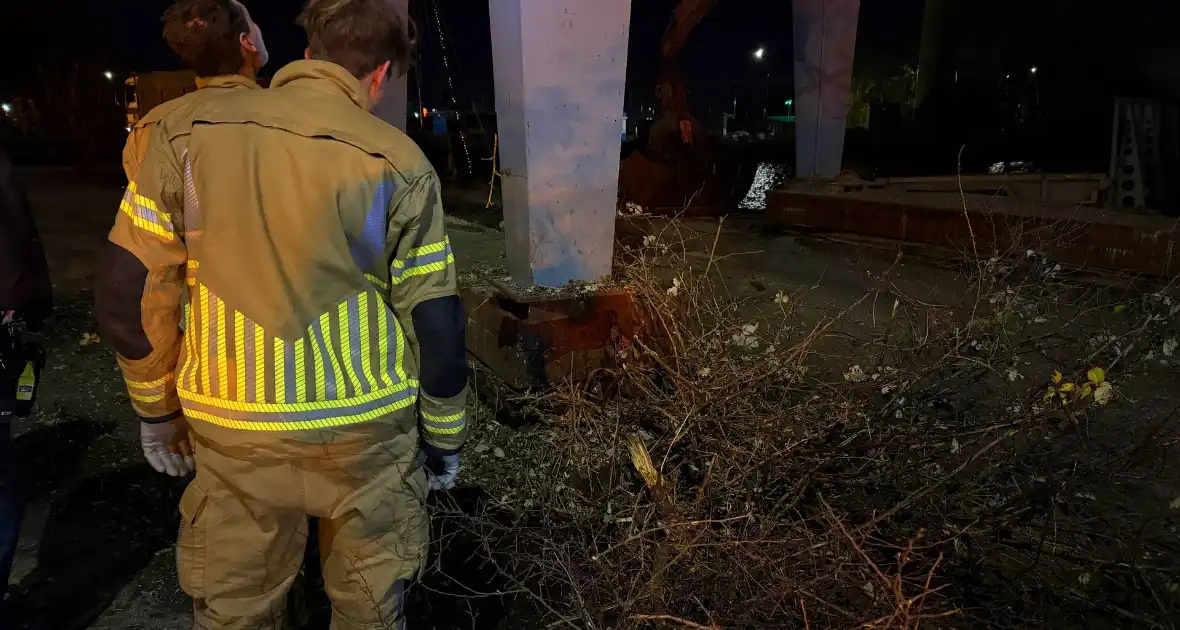 Automobilist slaat op de vlucht na botsing - Foto 7