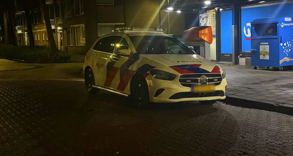 Veel politie-inzet bij overval op supermarkt - Foto 5