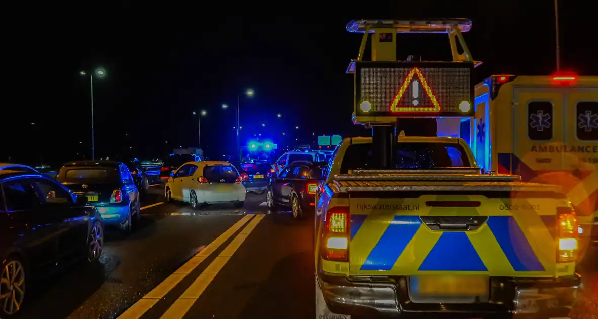 Voetganger aangereden op snelweg - Foto 11