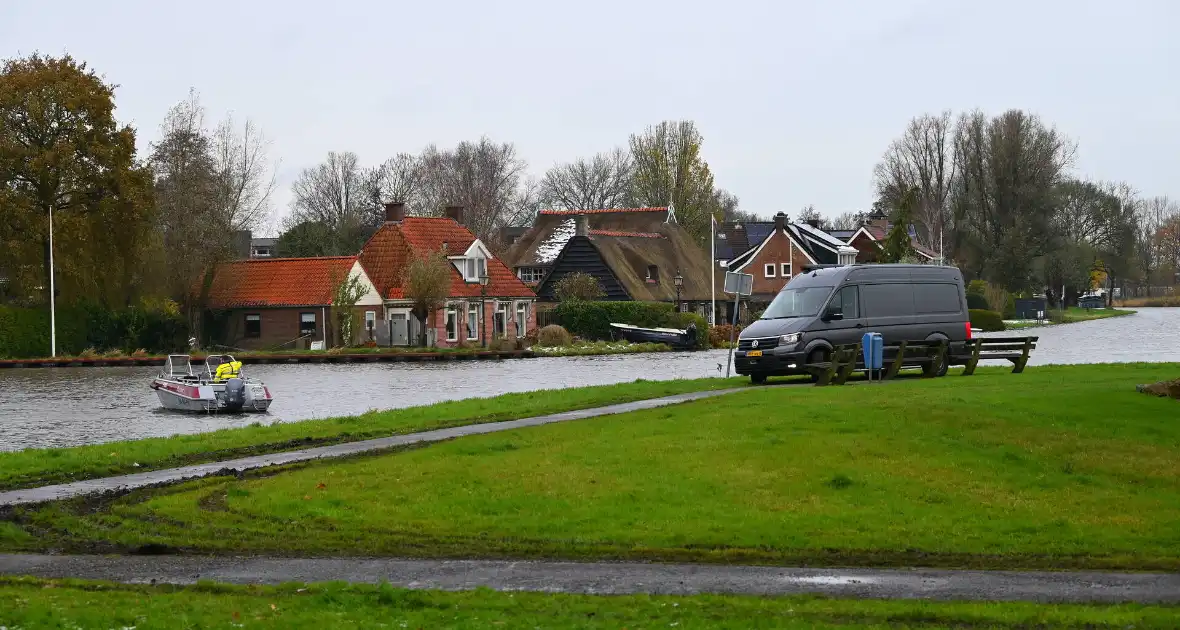 Politie doet onderzoek naar een lijkvinding