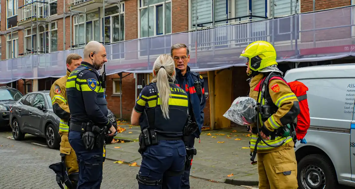 Brandweer onderzoekt benzine lucht en treft lekkende scooter aan