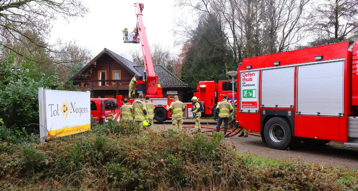 Persoon nagekeken wegens brand - Foto 3