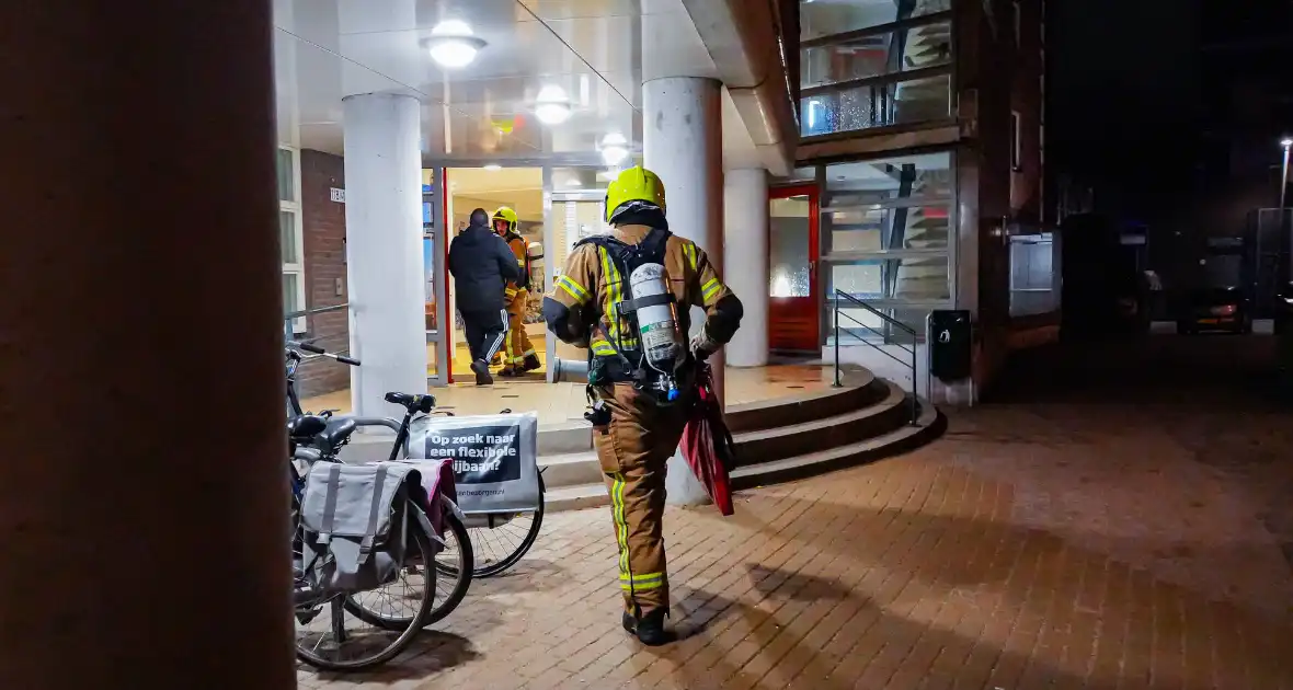 Defecte rookmelder zorgt voor grote brandweerinzet - Foto 5