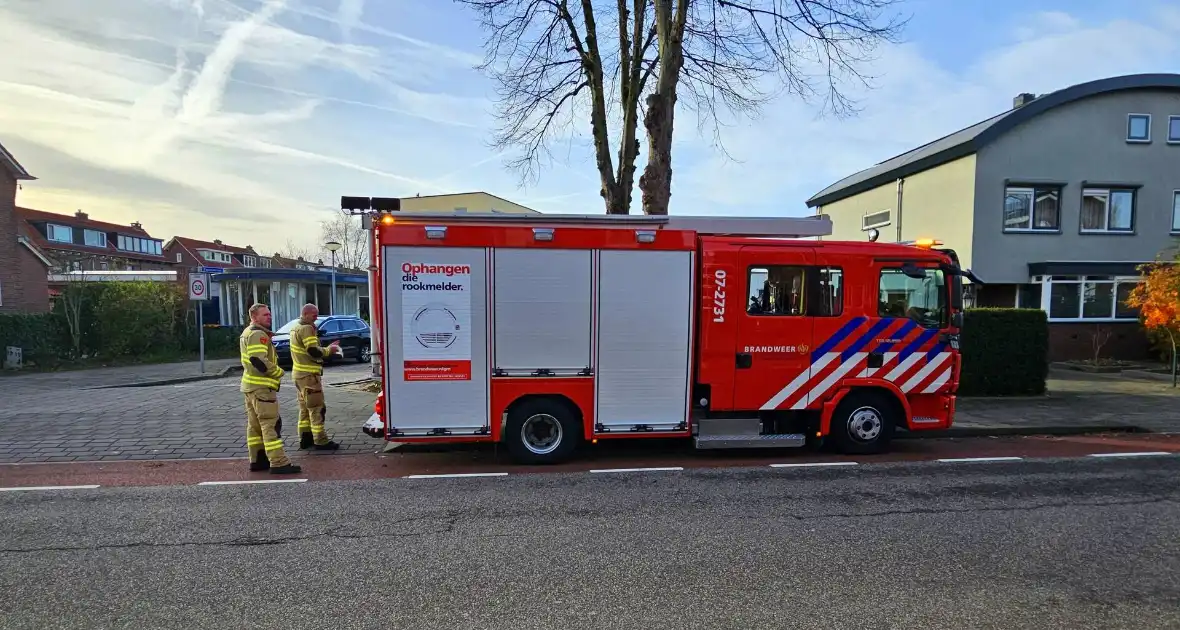 Keuken zwartgeblakerd na vlam in de pan