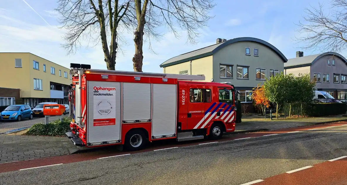 Keuken zwartgeblakerd na vlam in de pan - Foto 1