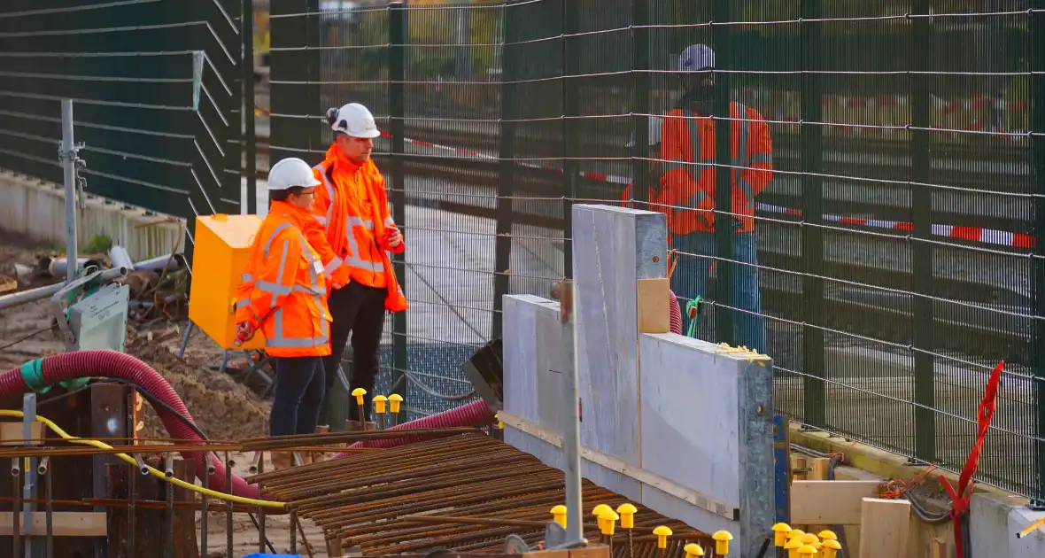 Treinverkeer deels stilgelegd vanwege spoor verzakking - Foto 3