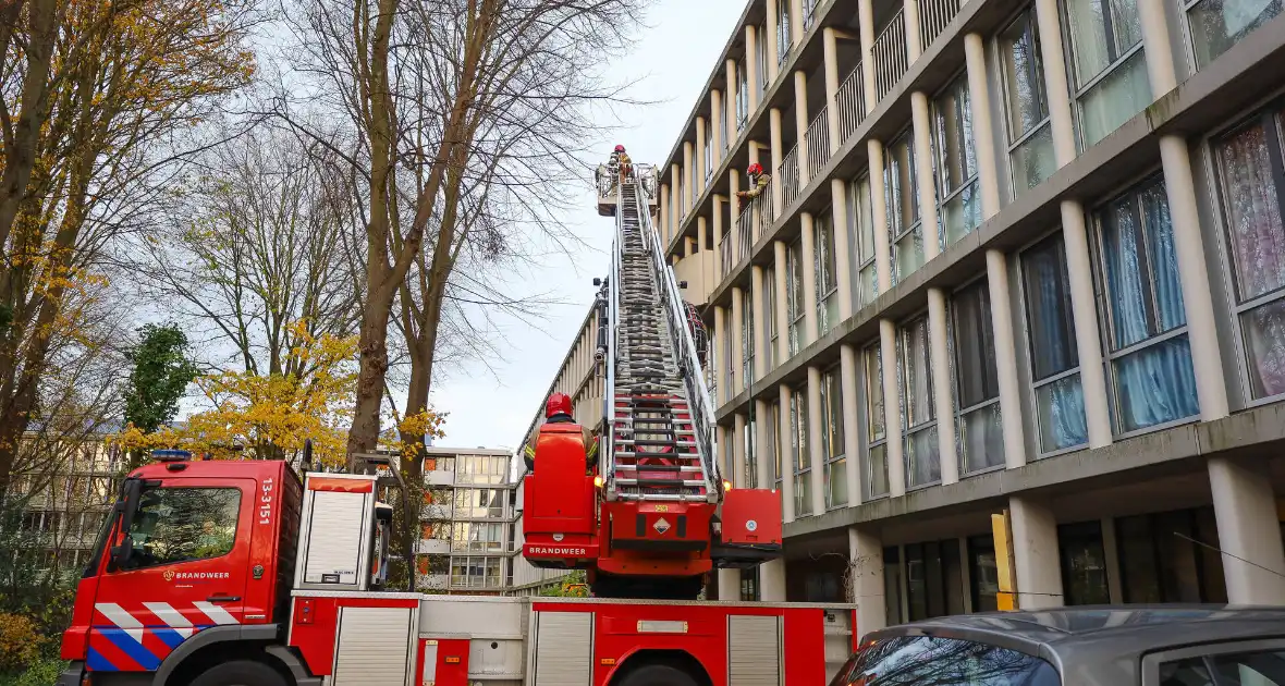 Brandweer ingezet voor brand in flatwoning - Foto 3